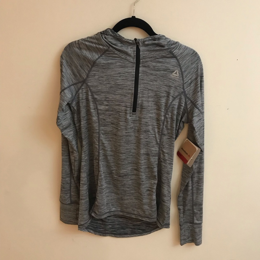 Reebok Hooded Training Top. NWT. Slim Med.